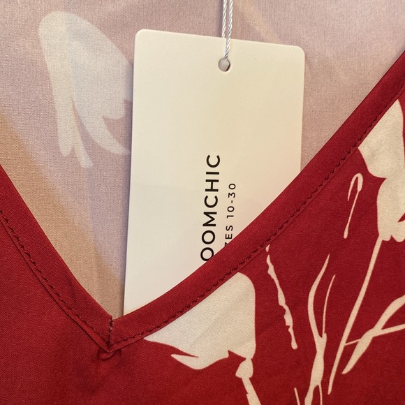 Brand New BloomChic Maroon/White Floral Blouse…size 26 - Picture 6 of 6